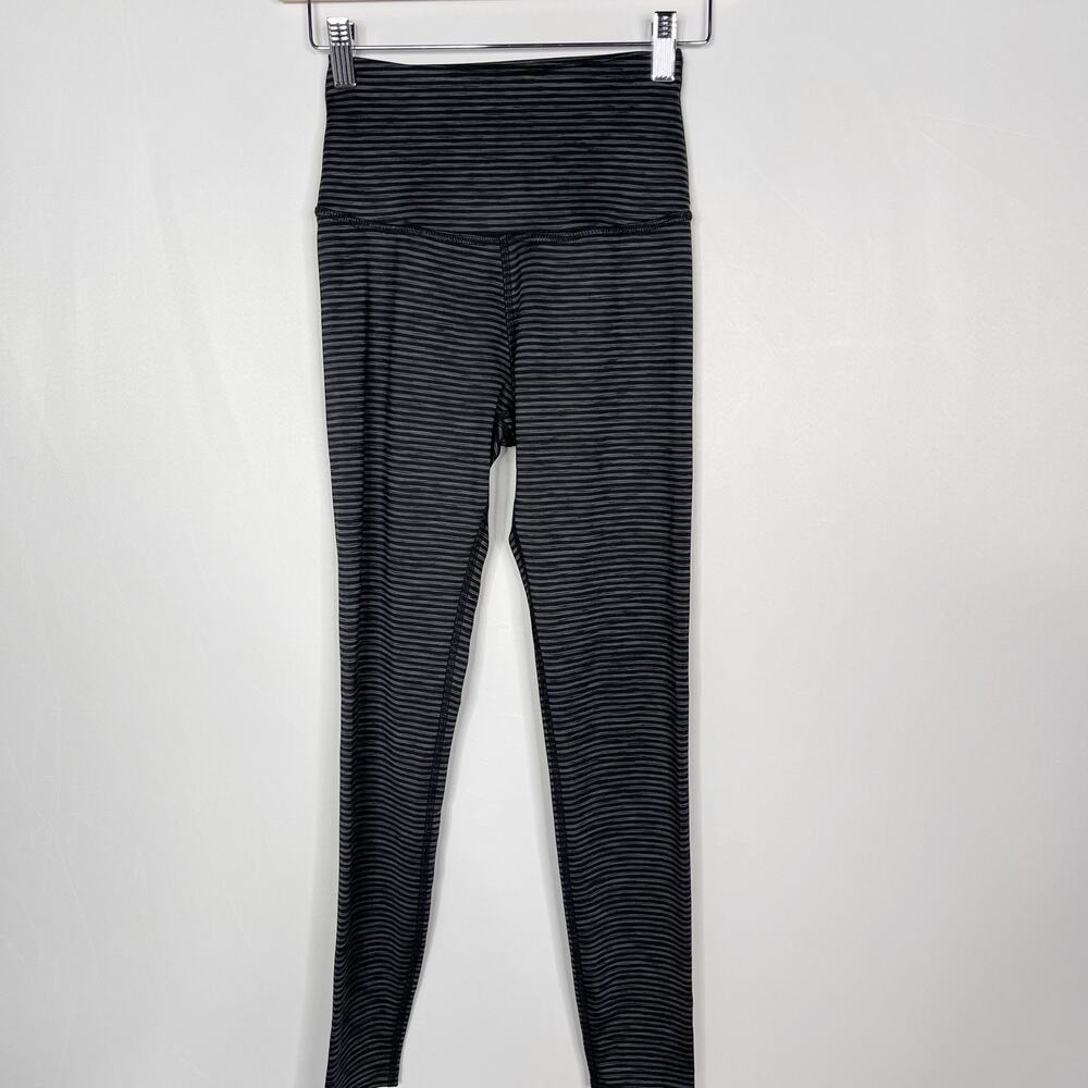 Beyond Yoga Small S Heather Gray Black Striped Leggings Workout Running